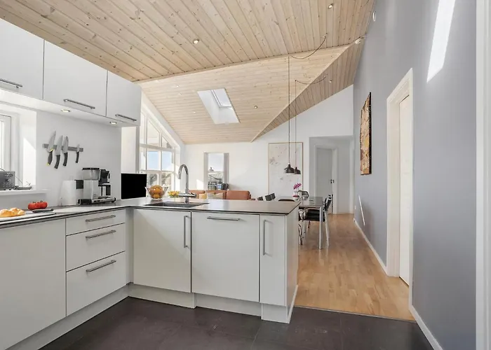 Four-bedroom In Rudkobing