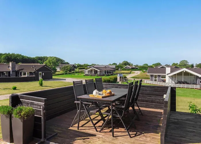 Four-bedroom In Rudkobing Сasa de vacaciones Spodsbjerg